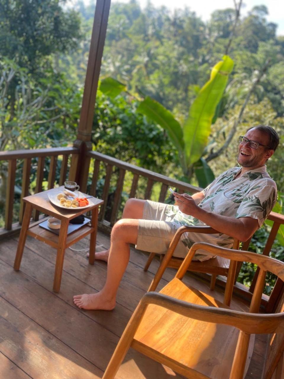 Uma D'Nyuh Homestay Сингараджа Экстерьер фото